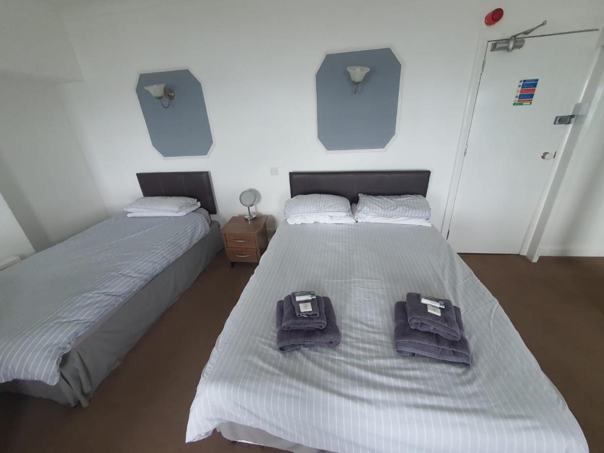 Highlander Hotel スカーバラ エクステリア 写真