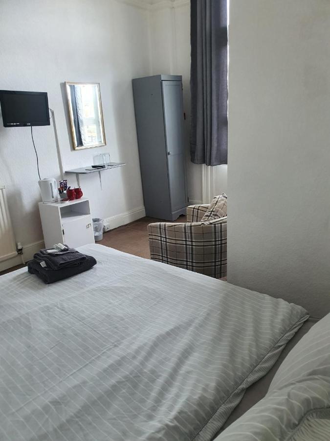 Highlander Hotel スカーバラ エクステリア 写真